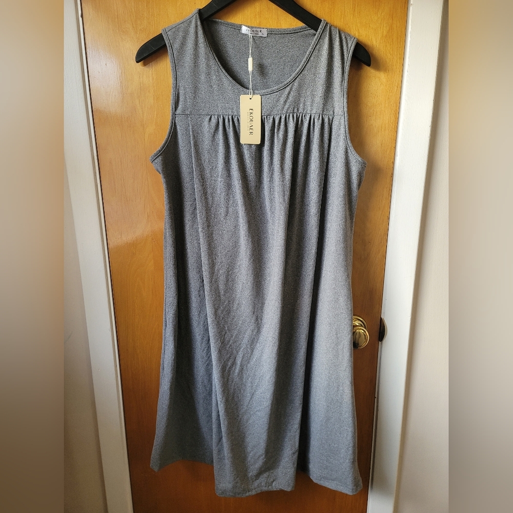 NWT Women's Maternity House Dress - Size XL